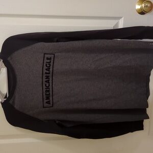 American Eagle men's medium waffle shirt